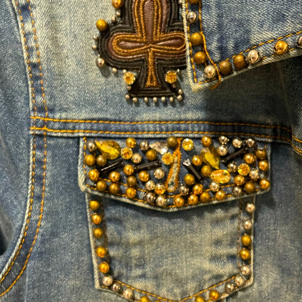 Embroidered Denim Jacket - Picture 7 of 9